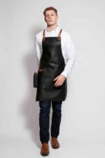 Backstrap leather apron deluxe in dark brown – flat lay showing full dimensions