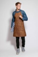 Classic leather apron in devil red – front view showing vibrant colour and leather texture