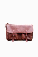 Brown messenger DSLR bag Tuscans