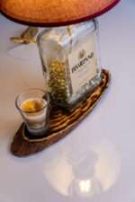 Handcrafted Disaronno bottle lamp – close-up detail