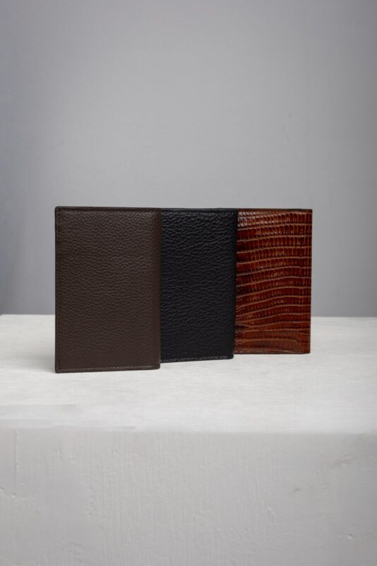 Slim leather bifold card holder wallet in brown, black and dark brown