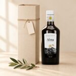Top of the range wedding favour with Alma IGP Sicily olive oil 500 ml and gift box